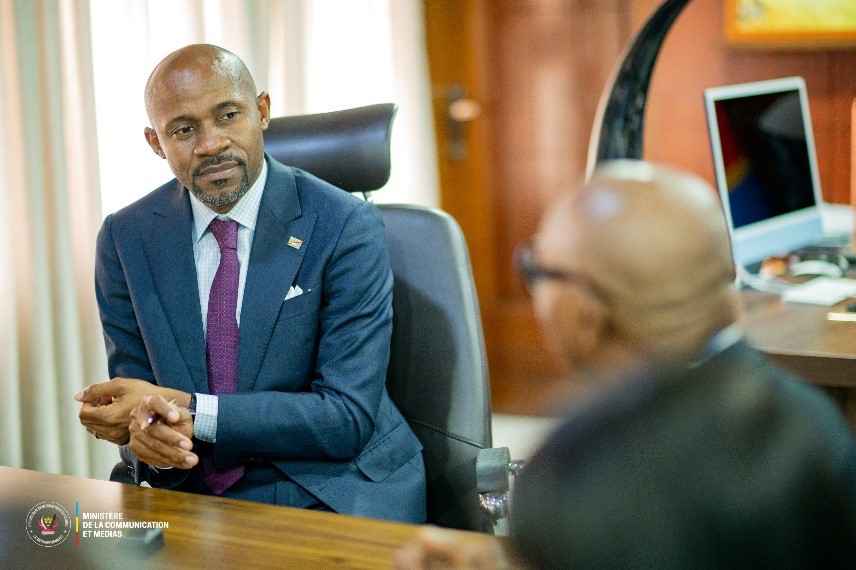 Contexte sécuritaire oblige, RDC : Patrick Muyaya affiche sa détermination pour la mise en valeur du rôle d’avant-garde des médias publics